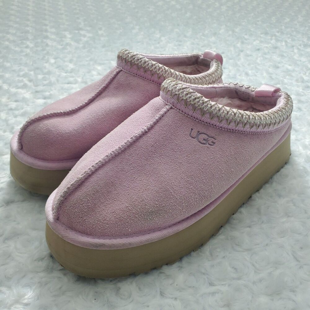 Ugg Disquette platform slippers US 9 Pink Womens Embroidered Trim